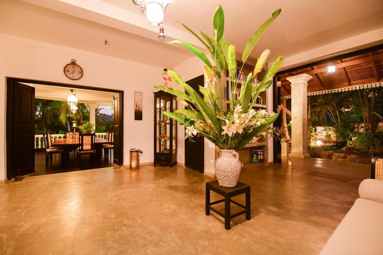 Tropical House - Jungleside Villa ヒッカドゥワ エクステリア 写真