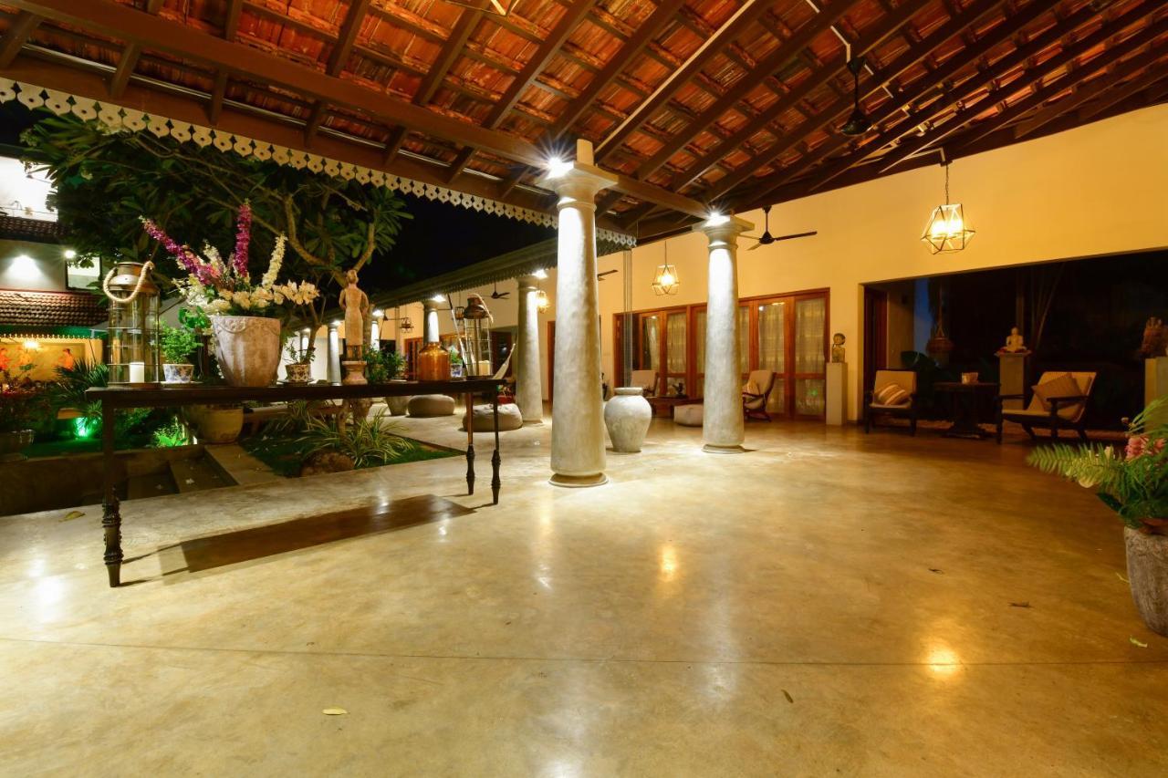 Tropical House - Jungleside Villa ヒッカドゥワ エクステリア 写真