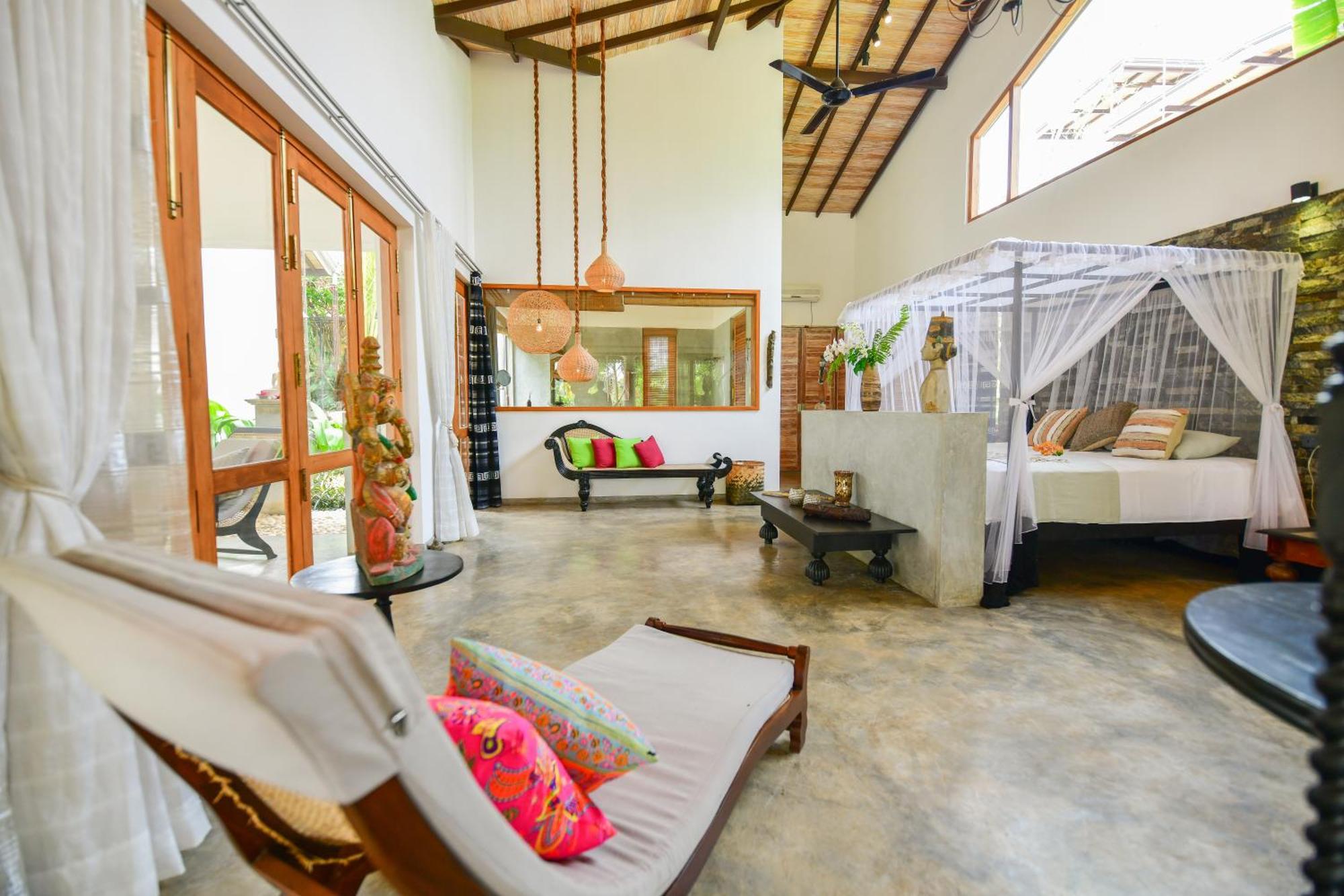 Tropical House - Jungleside Villa ヒッカドゥワ 部屋 写真